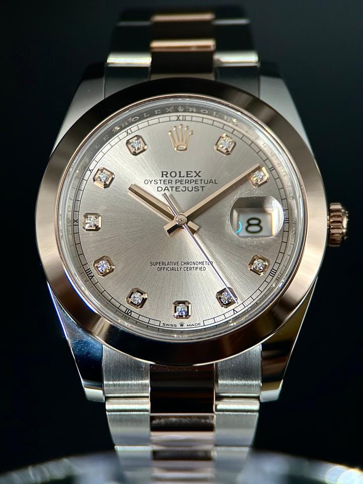Rolex | Datejust | 126301 | Rose gold | 41 mm | Gold/Steel | Silver | Automatic