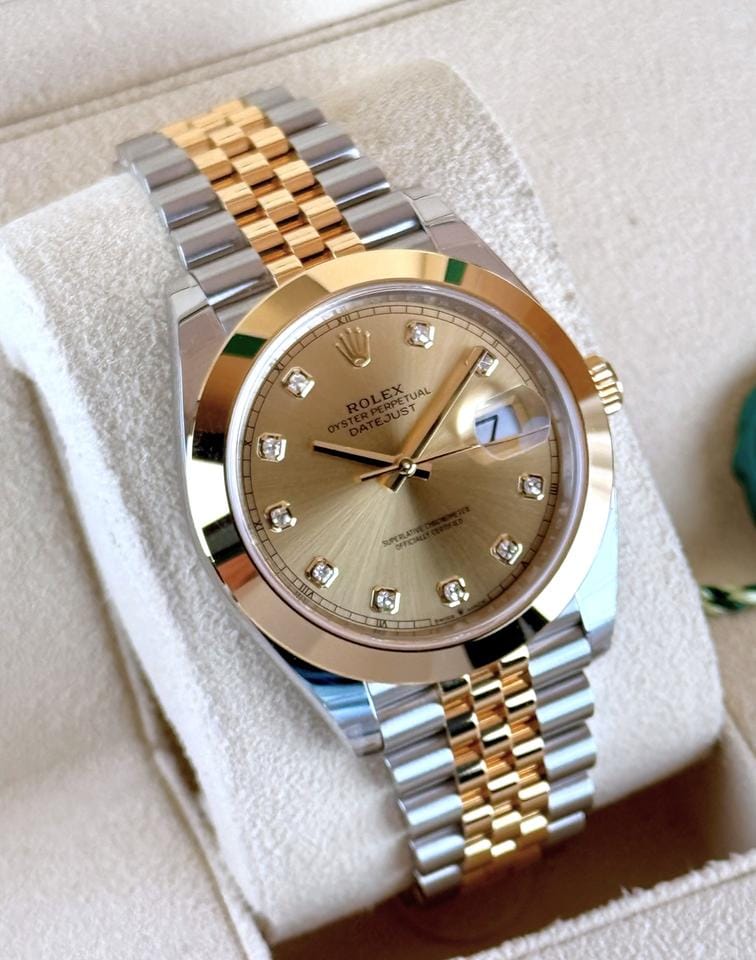 Rolex | Datejust | 126303 | Yellow gold | 41 mm | Gold/Steel | Champagne | Automatic