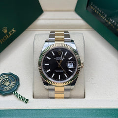 Rolex | Datejust | 126333 | Yellow gold | 41 mm | Gold/Steel | Black | Automatic