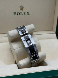 Rolex | Datejust | 126334 | White gold | 41 mm | Steel | Bordeaux | Automatic