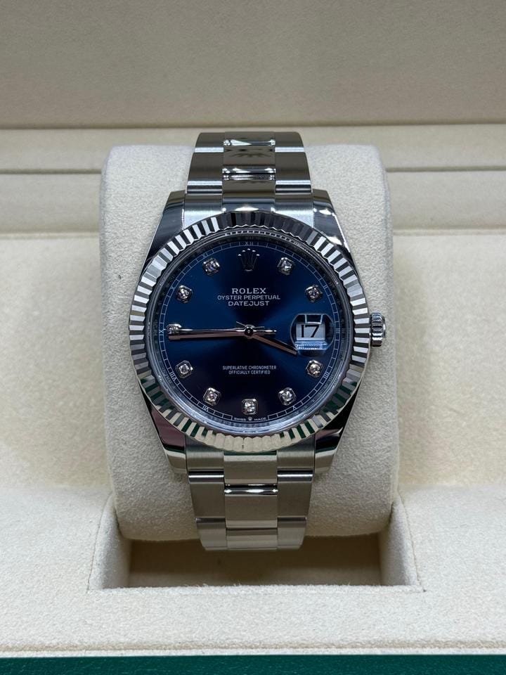 Rolex | Datejust | 126334 | White gold | 41 mm | Steel | Bordeaux | Automatic