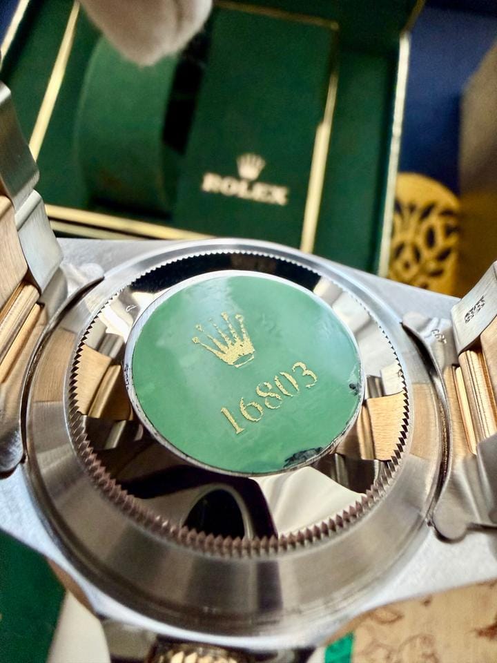 Rolex | Submariner | 16803 | Gold/Steel | 40 mm | Gold/Steel | Blue | Automatic