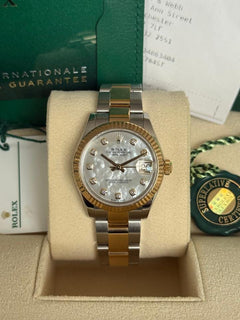 Rolex | Datejust | 278273 | Gold/Steel | 31 x 37 mm | Gold/Steel | Mother of pearl | Automatic
