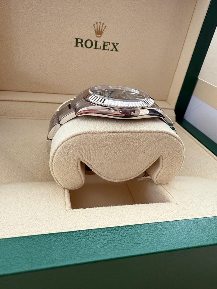 Rolex Datejust126334 Rolex datejust 41mm mint green fluted bezel oyster bracelet
