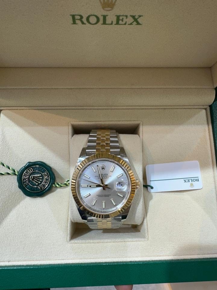 Rolex | Datejust | 126333-0002 | Gold/Steel | 41 mm | Gold/Steel | Silver | Automatic