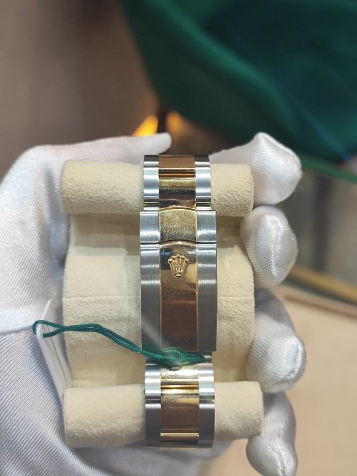 Rolex | Datejust | 126333-0002 | Gold/Steel | 41 mm | Gold/Steel | Silver | Automatic