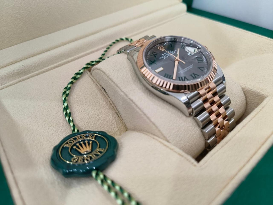 Rolex | Datejust | 126231 | Rose gold | 36 x 44 mm | Rose gold | Automatic