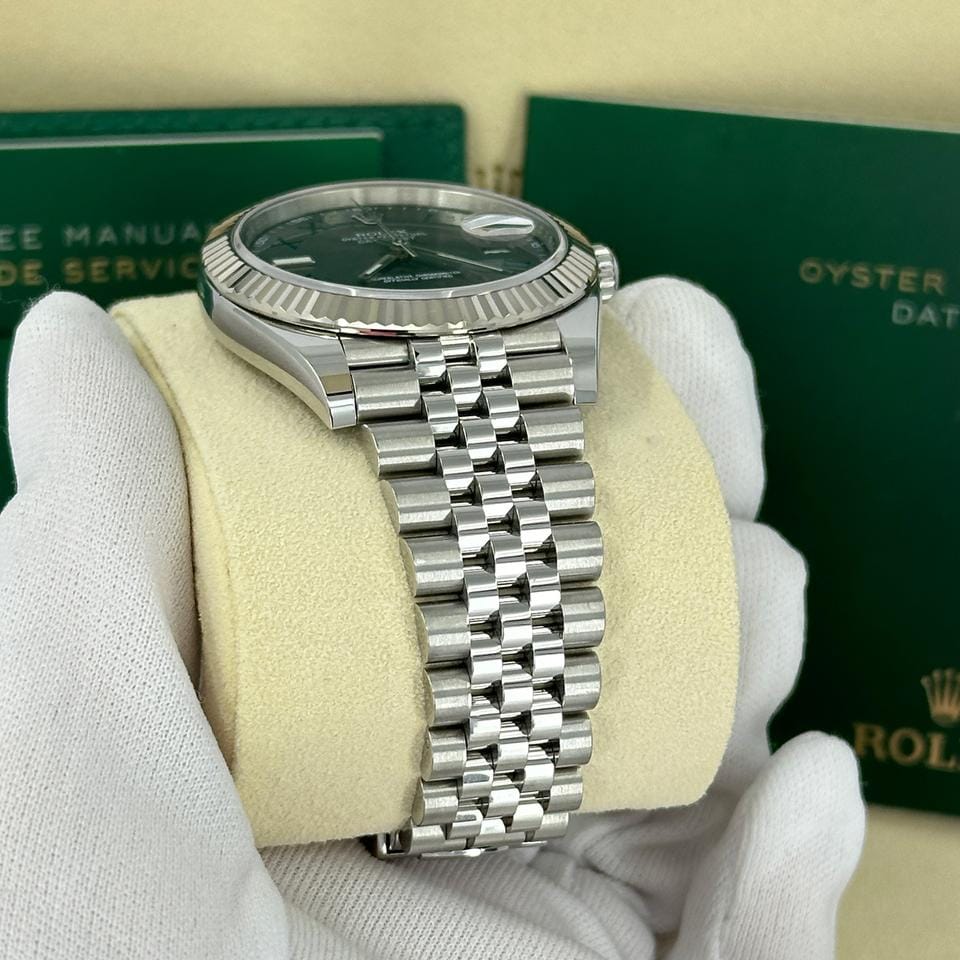 Rolex | Datejust | 126334-0022 | Steel | 41 mm | Steel | Grey | Automatic