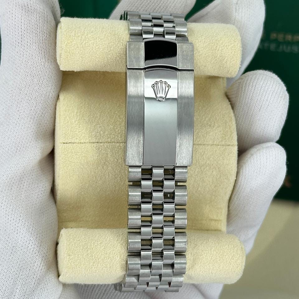 Rolex | Datejust | 126334-0022 | Steel | 41 mm | Steel | Grey | Automatic