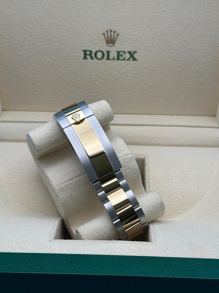 Rolex | Sea-Dweller | 126603 | Gold/Steel | 43 mm | Gold/Steel | Black | Automatic