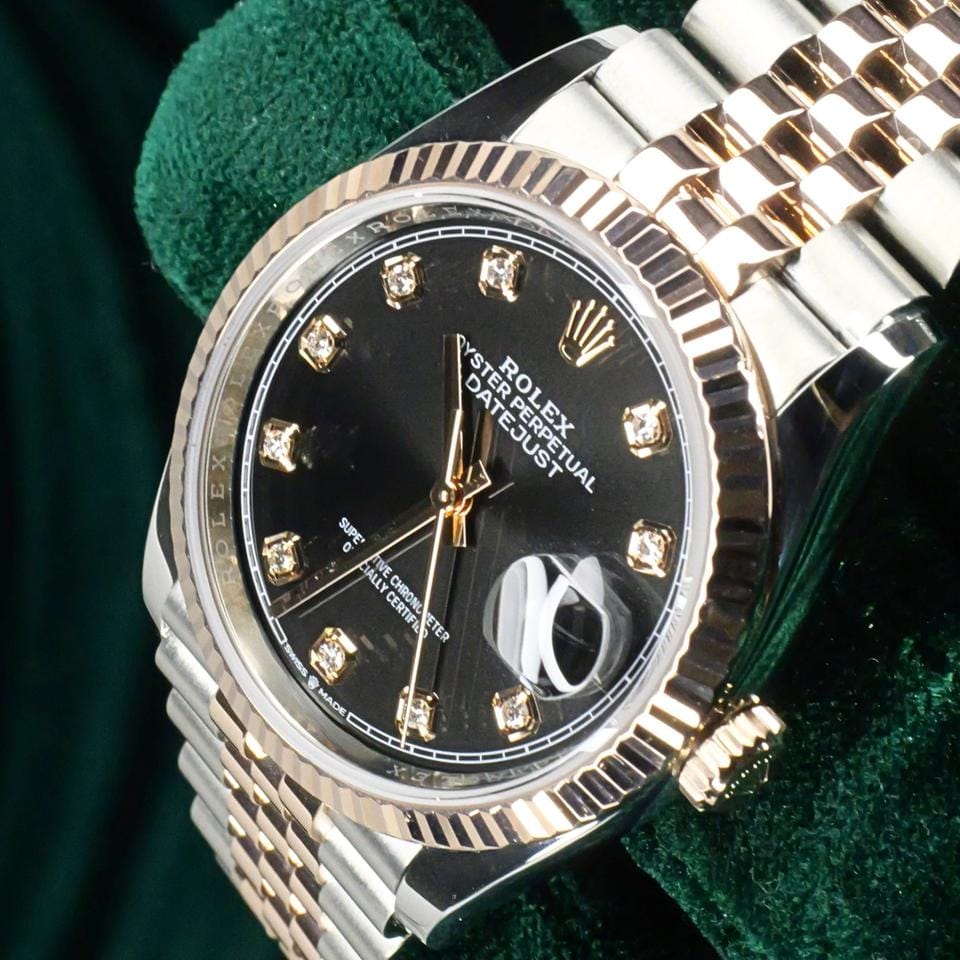 Rolex | Datejust | 126231 | Gold/Steel | 36 x 44 mm | Gold/Steel | Black | Automatic