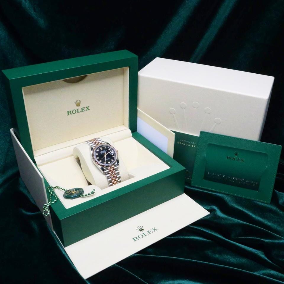 Rolex | Datejust | 126231 | Gold/Steel | 36 x 44 mm | Gold/Steel | Black | Automatic