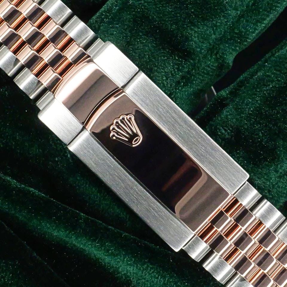 Rolex | Datejust | 126331 | Steel | 41 mm | Gold/Steel | Silver | Automatic