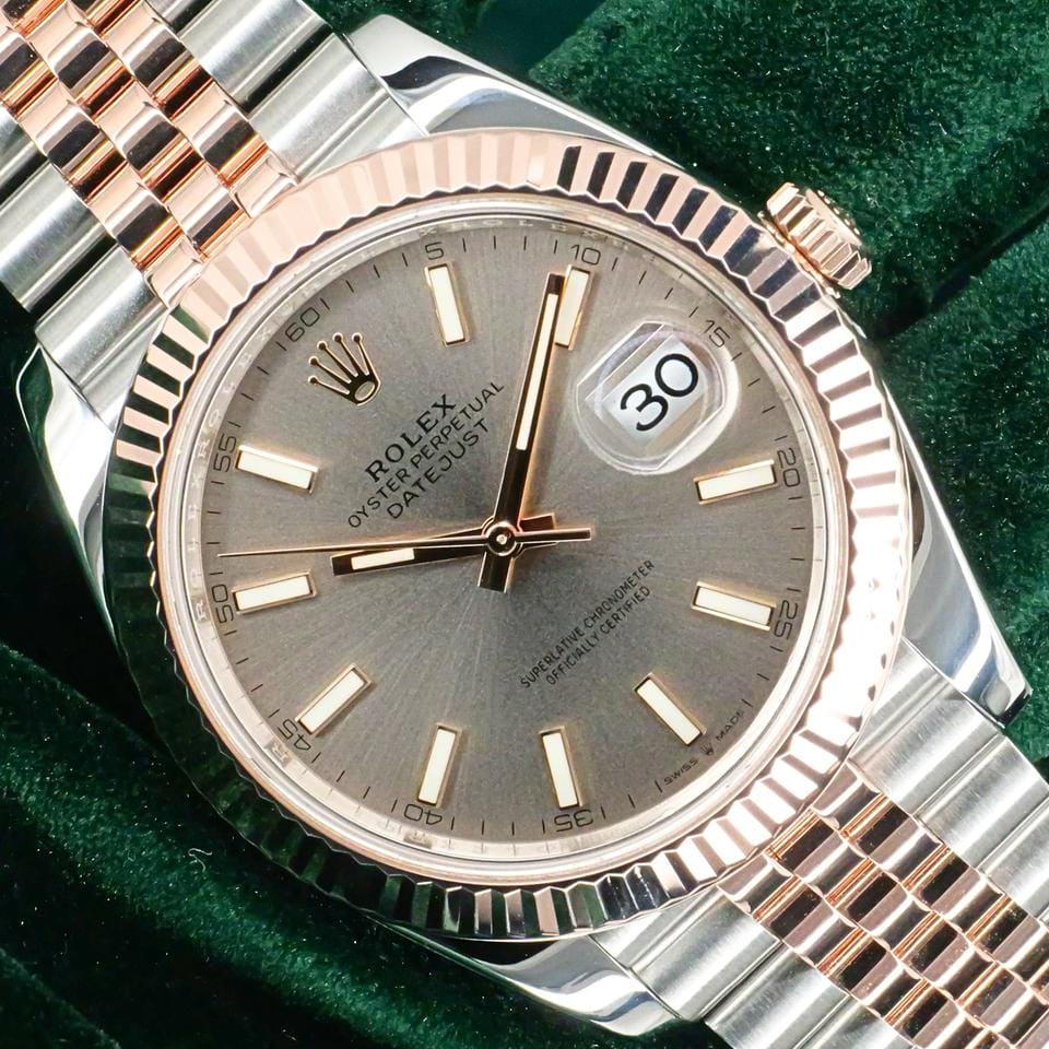 Rolex | Datejust | 126331 | Steel | 41 mm | Gold/Steel | Silver | Automatic