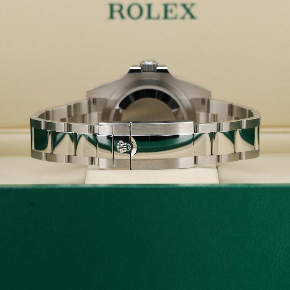 Rolex | GMT-Master II | 126710BLNR | Steel | 42 mm | Steel | Black | Automatic