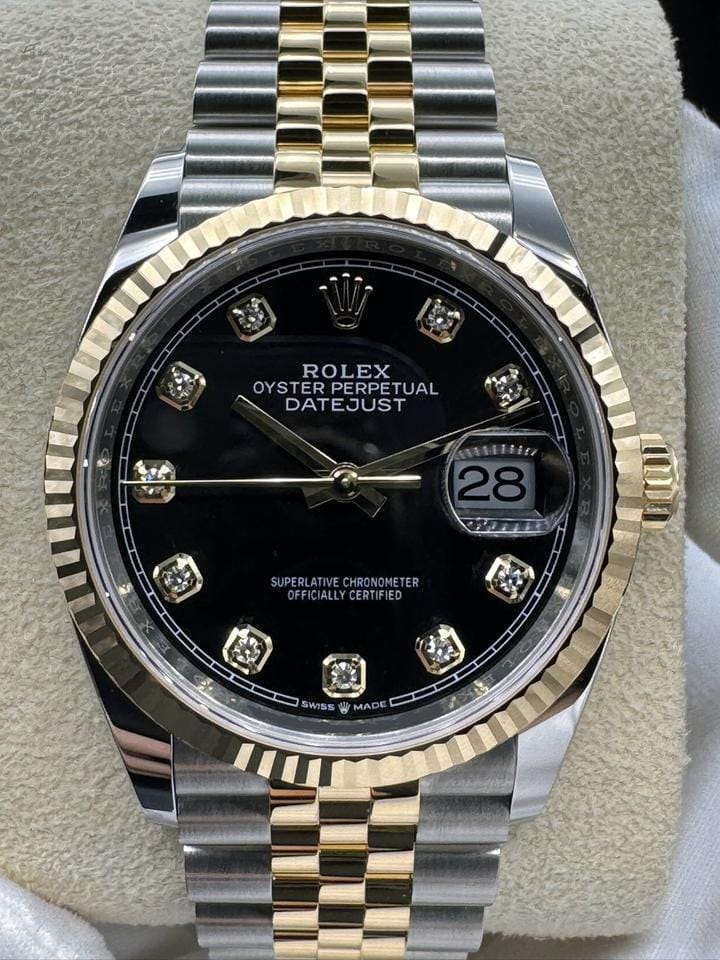Rolex | Datejust | 126233 | Gold/Steel | 41 mm | Gold/Steel | Black | Automatic