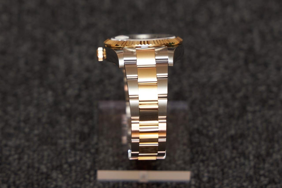 Rolex | Sky-Dweller | 326933 | Automatic