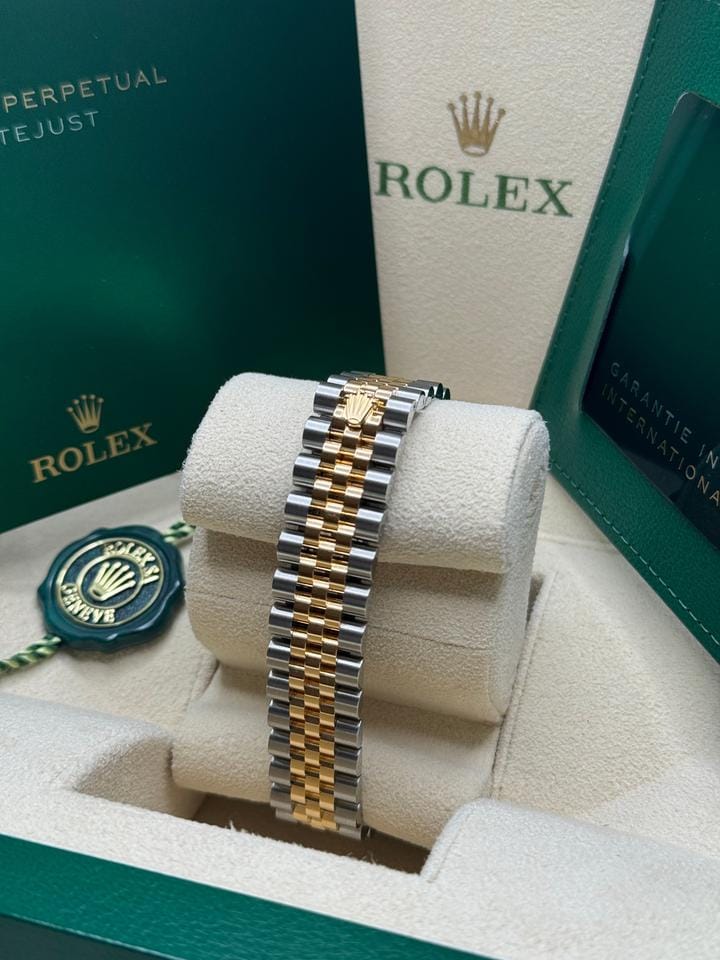 Rolex | Datejust | 278243 | Gold/Steel | 31 mm | Gold/Steel | Green | Automatic