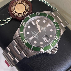 Rolex | Submariner | 16610LV | Steel | 40 mm | Steel | Green | Automatic