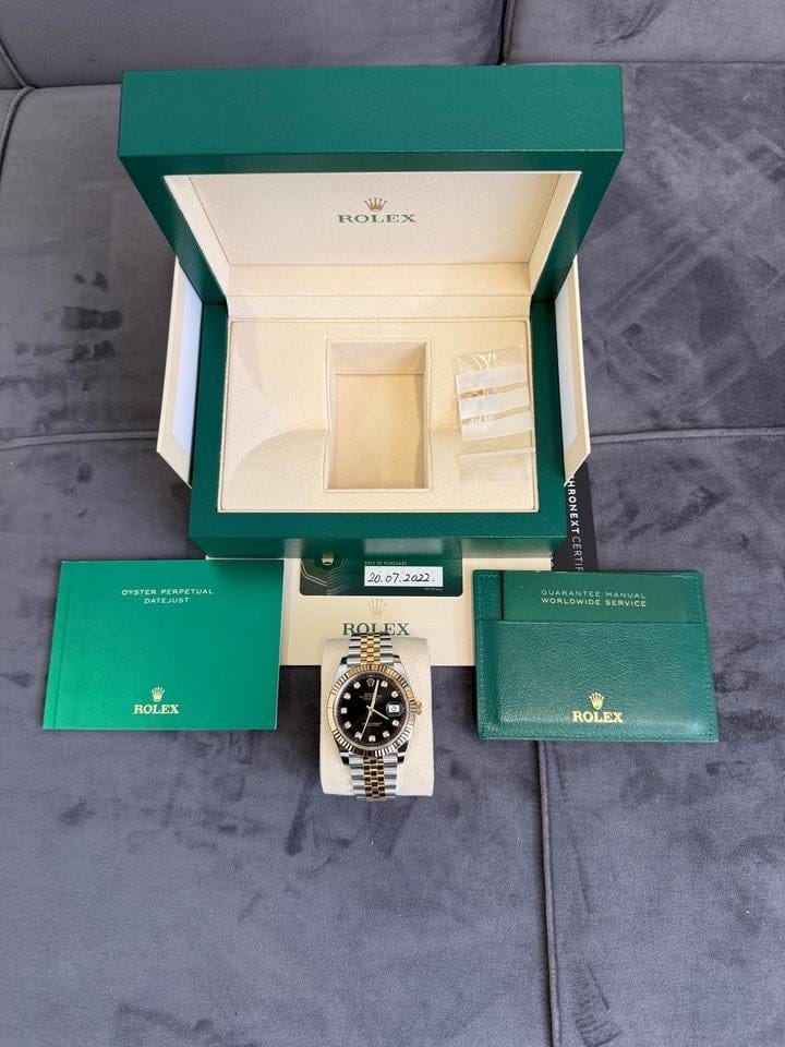 Rolex | Datejust | 126333 | Yellow gold and steel | 41 mm | Gold/Steel | Black | Automatic