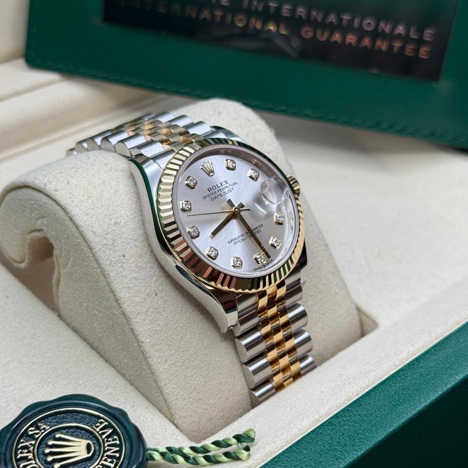 Rolex | Datejust | 278273 | Steel | 31 x 37 mm | Gold/Steel | Silver | Automatic