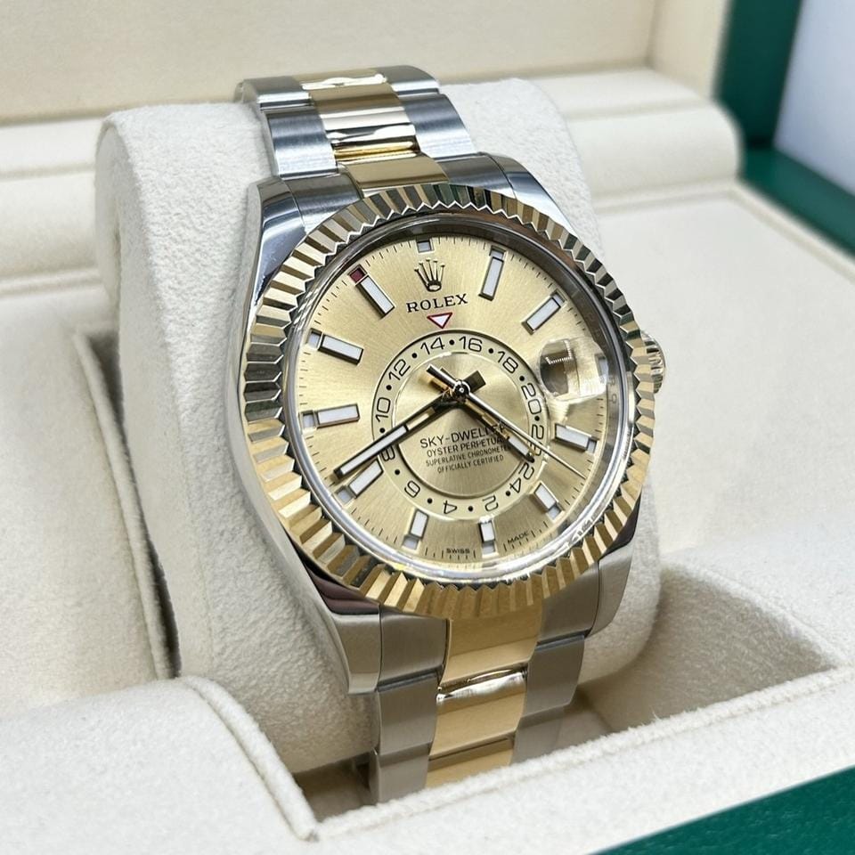 Rolex | Sky-Dweller | 326933 | Gold/Steel | 42 mm | Gold/Steel | Gold | Automatic