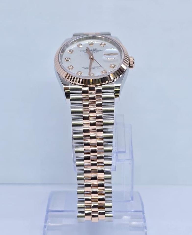 Rolex | Datejust | 126231 | Gold/Steel | 36 mm | Gold/Steel | Mother of pearl | Automatic