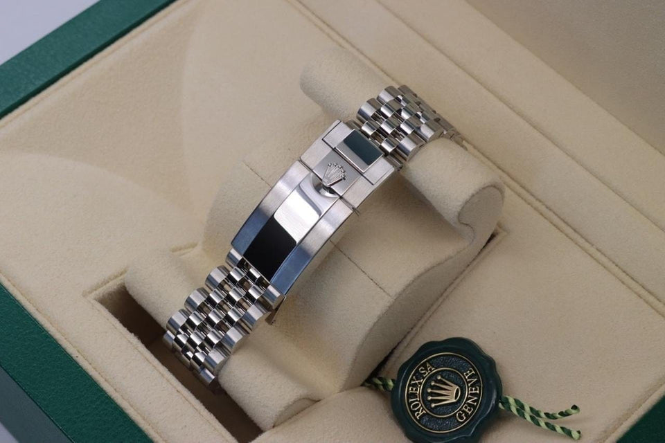 Rolex | GMT-Master II | 126710BLNR-0002 | Steel | 40 mm | Black