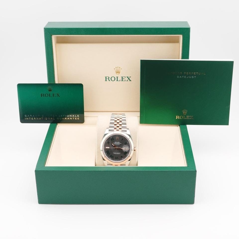 Rolex | Datejust | 126331 | Rose gold | 41 mm | Yellow gold | Grey | Automatic