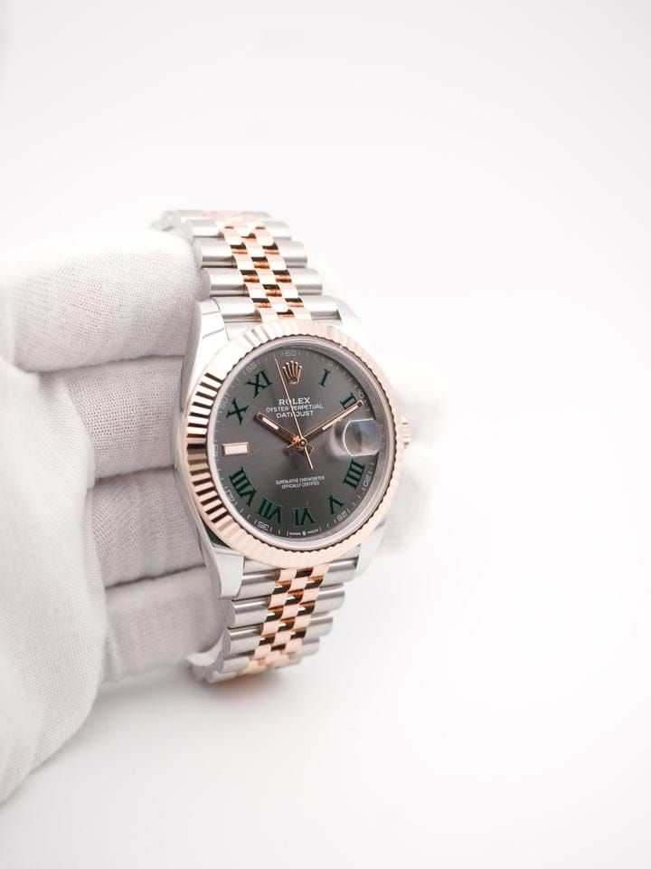 Rolex | Datejust | 126331 | Rose gold | 41 mm | Yellow gold | Grey | Automatic