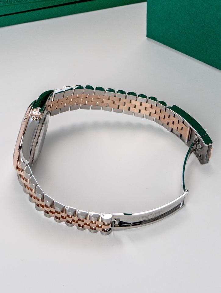 Rolex | Datejust | 126331 | Steel | 41 mm | Rose gold | Automatic