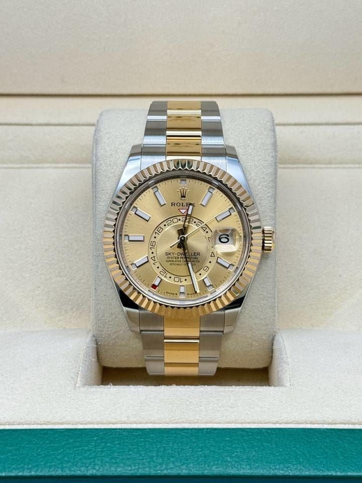 Rolex | Sky-Dweller | 336933 | Gold/Steel | 42 mm | Gold/Steel | Champagne | Automatic