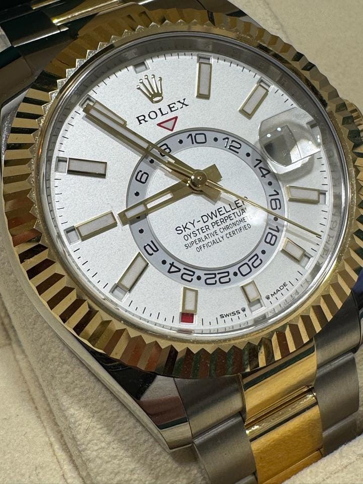 Rolex | Sky-Dweller | 336933 | Gold/Steel | 42 mm | Gold/Steel | White | Automatic