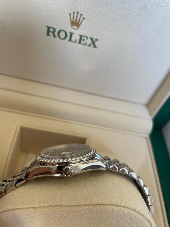 Rolex | Datejust | 278384RBR | Gold/Steel | 31 x 37 mm | Steel | Green | Automatic