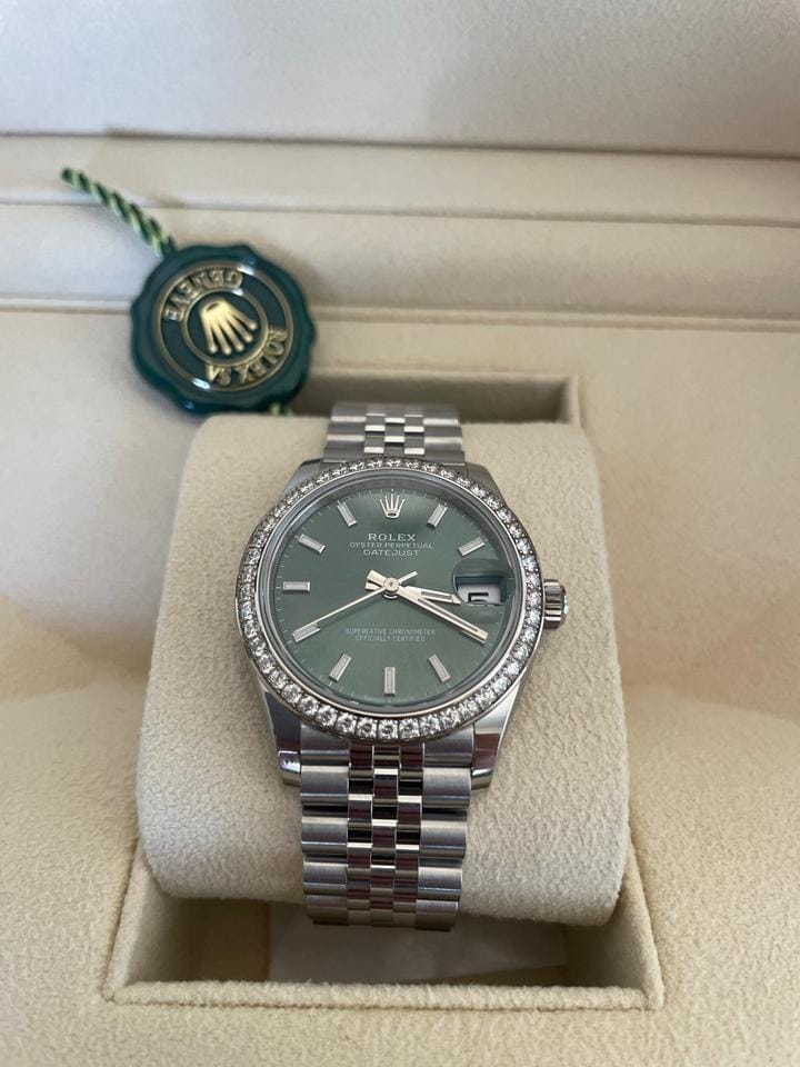 Rolex | Datejust | 278384RBR | Gold/Steel | 31 x 37 mm | Steel | Green | Automatic