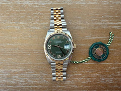 Rolex | Datejust | Rolex Datejust 36 Green Dial 126233 | Gold/Steel | 36 mm | Gold/Steel | Green | Automatic