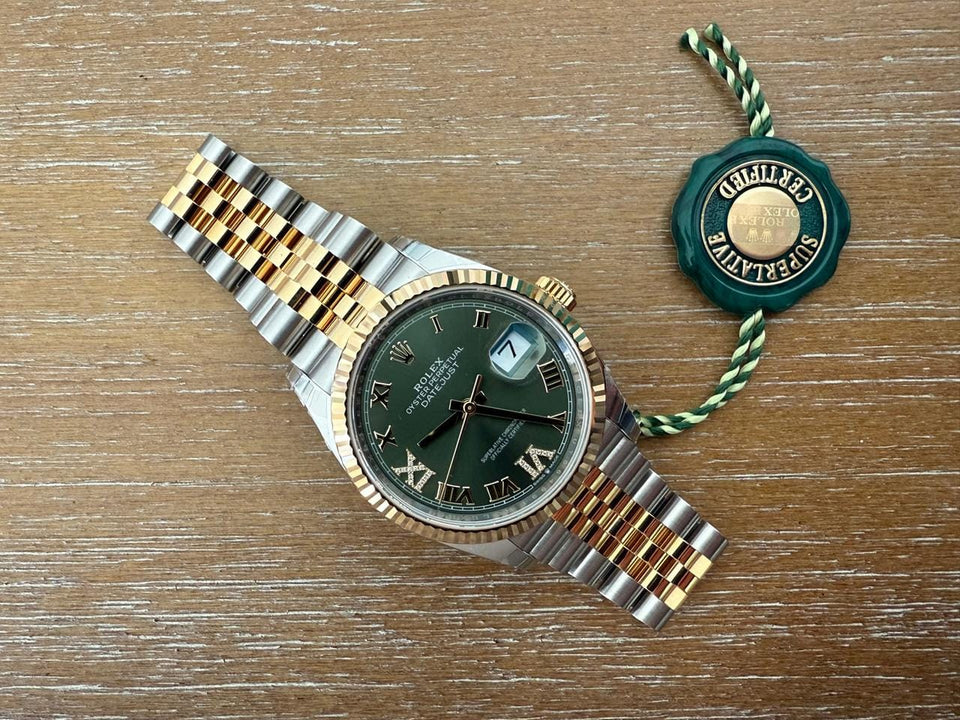 Rolex | Datejust | Rolex Datejust 36 Green Dial 126233 | Gold/Steel | 36 mm | Gold/Steel | Green | Automatic