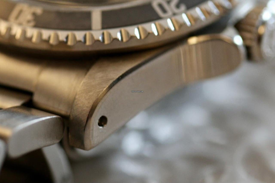 Rolex | Sea-Dweller | 1665 | Steel | 40 mm | Steel | Black | Automatic