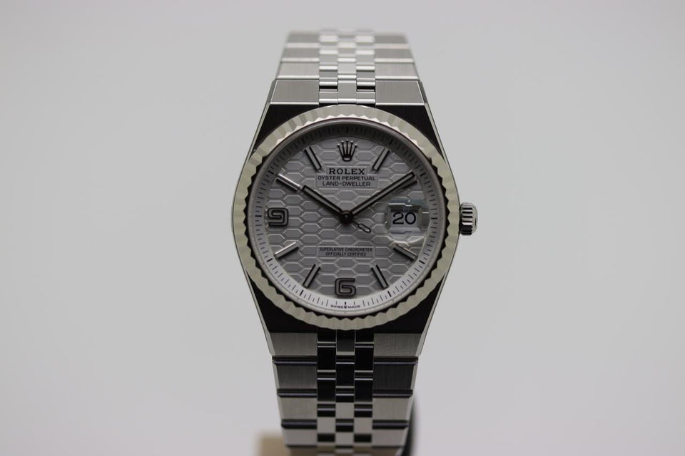 Rolex | Land-Dweller | 127234 | White gold | 36 mm | Steel | White | Automatic