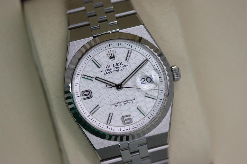 Rolex | Land-Dweller | 127234 | White gold | 36 mm | Steel | White | Automatic