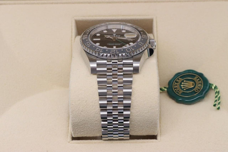 Rolex | GMT-Master II | 126710GRNR-0003 | Steel | 40 mm | Black
