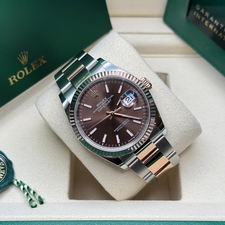 Rolex | Datejust | 126231 | Steel | 36 x 44 mm | Gold/Steel | Brown | Automatic