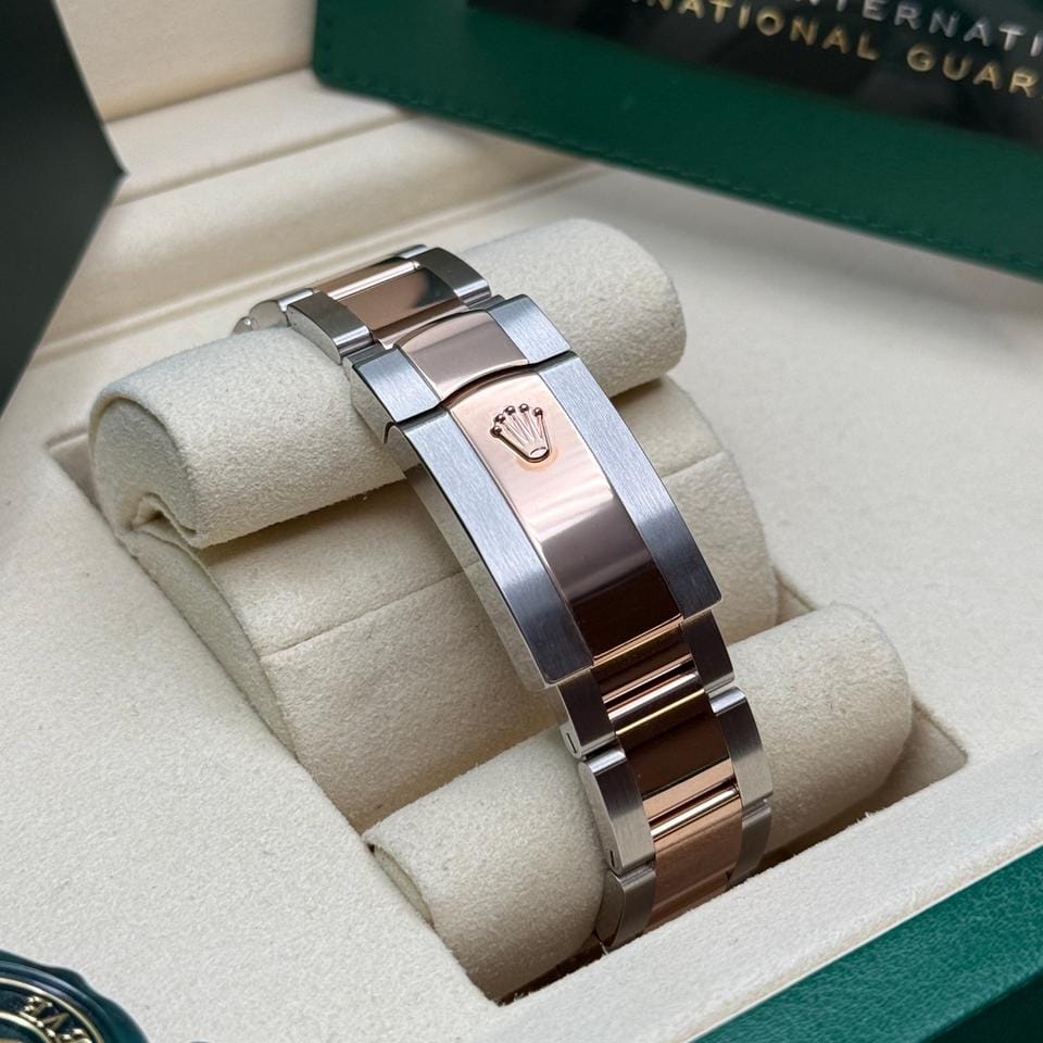Rolex | Datejust | 126231 | Steel | 36 x 44 mm | Gold/Steel | Brown | Automatic