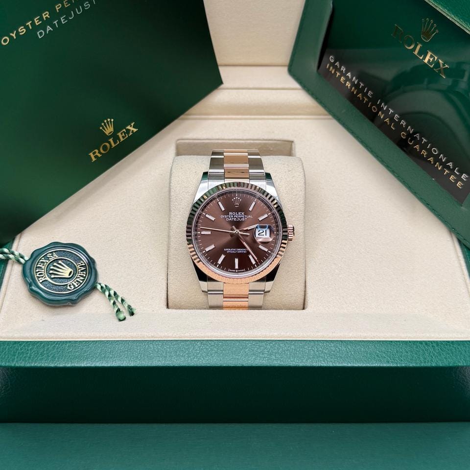 Rolex | Datejust | 126231 | Steel | 36 x 44 mm | Gold/Steel | Brown | Automatic