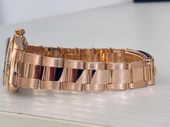 Rolex | Oyster Perpetual | 6627 | Rose gold | 31 mm | Rose gold | Silver | Automatic