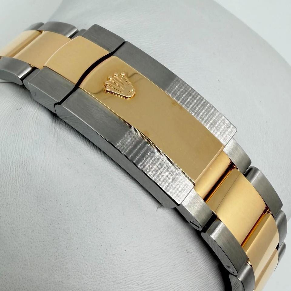 Rolex | Datejust | 12633BKDJ | Steel | 41 mm | Gold/Steel | Black | Automatic
