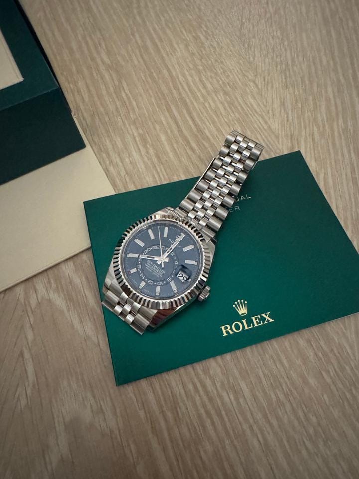 Rolex | Sky-Dweller | 326934 | Gold/Steel | 42 mm | Steel | Blue | Automatic