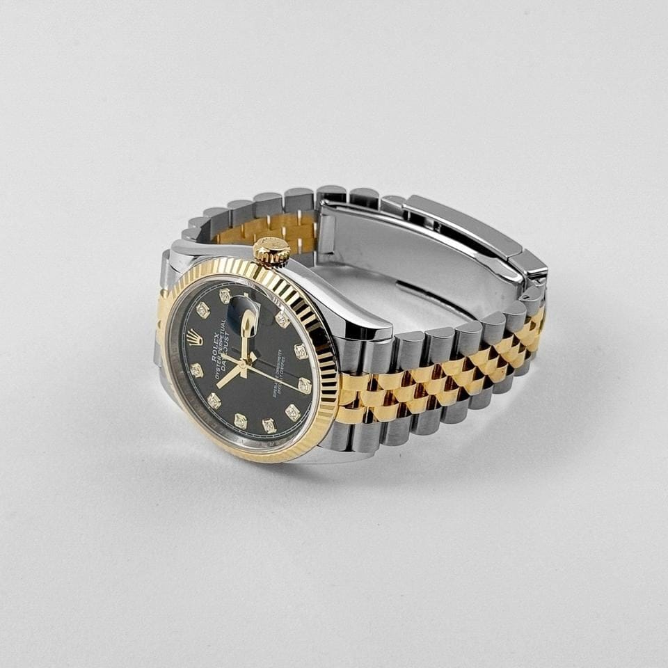 Rolex | Datejust | 126233 | Steel | 36 mm | Gold/Steel | Black | Automatic