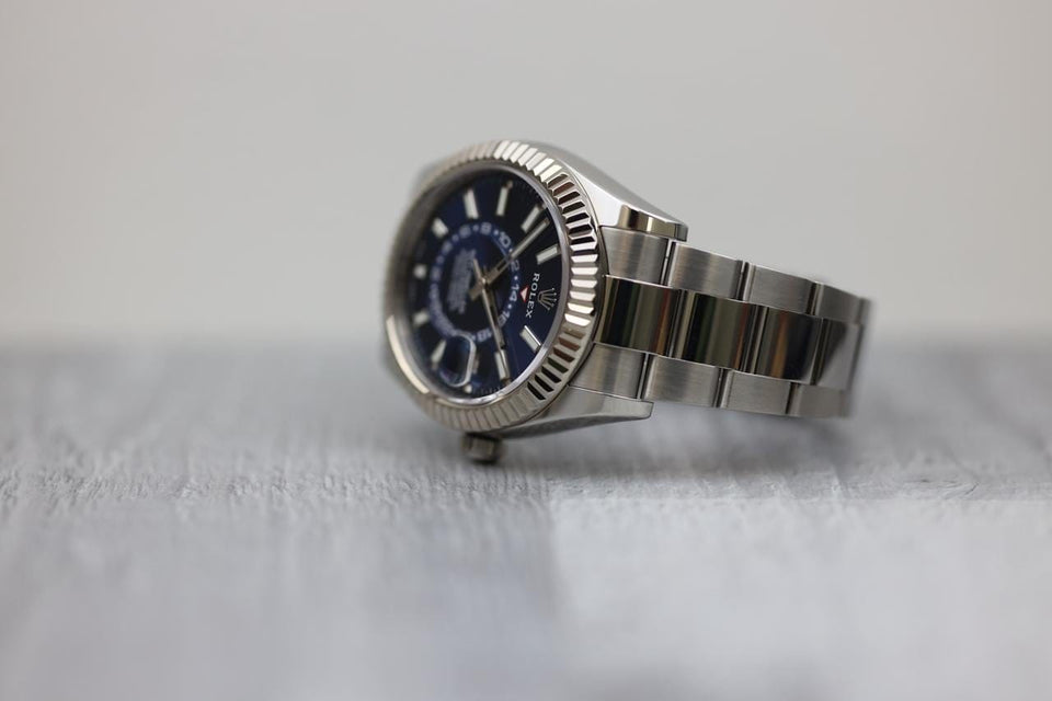 Rolex | Sky-Dweller | 326934 | White gold | 42 mm | Steel | Blue | Automatic
