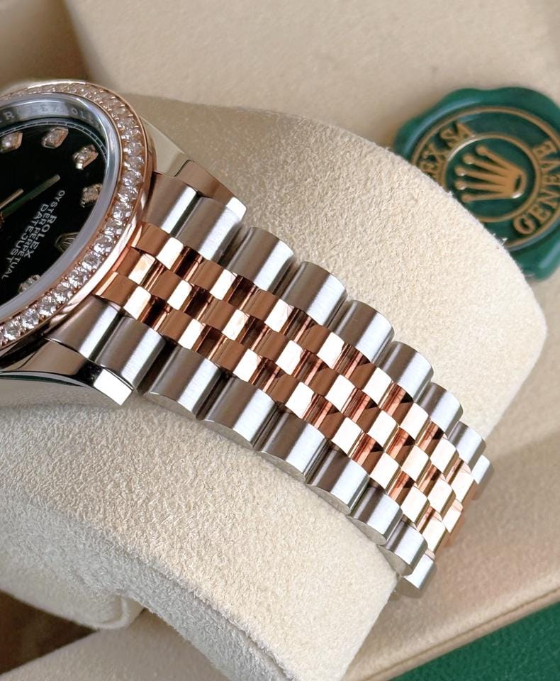 Rolex | Datejust | 126281RBR | Gold/Steel | 36 x 44 mm | Gold/Steel | Black | Automatic